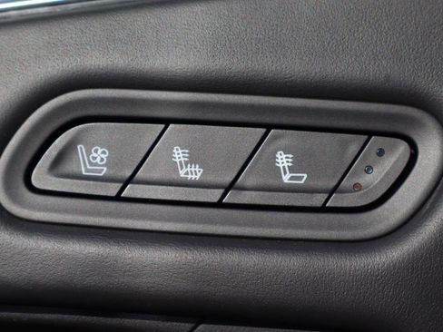 Used 2023 Cadillac Escalade Sport Platinum w/ LPO, ONYX Package image 20