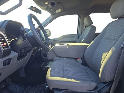 Used 2018 Ford F150 XLT w/ XTR Package image 10