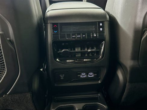 Used 2023 Jeep Grand Cherokee L Laredo AWD/4WD image 27