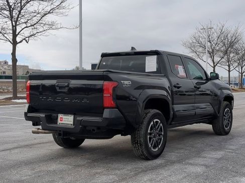 Certified 2025 Toyota Tacoma TRD Sport image 5