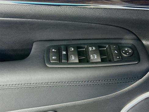 Used 2016 Jeep Grand Cherokee High Altitude image 19