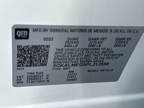 Certified 2023 GMC Terrain SLE w/ Driver Convenience Package FWD image 32