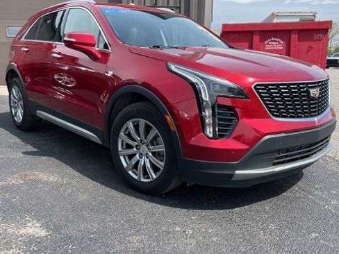Used 2021 Cadillac XT4 Premium Luxury w/ Cold Weather Package AWD/4WD image 1