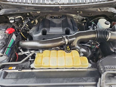 Used 2019 Ford Expedition Limited w/ Equipment Group 302A image 31