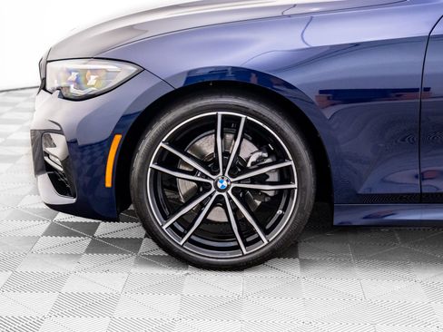 Certified 2022 BMW 330i xDrive Sedan w/ M Sport Package image 34