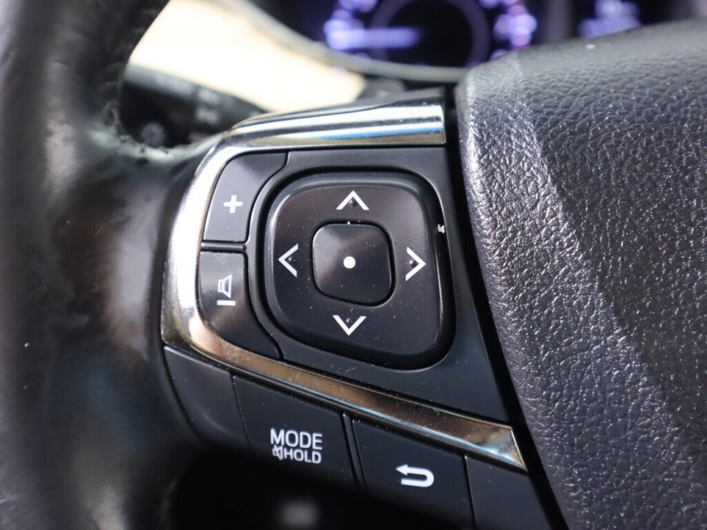 Used 2015 Toyota Avalon Limited FWD image 12