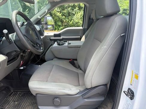 Used 2022 Ford F250 XL w/ Power Equipment Group AWD/4WD image 19
