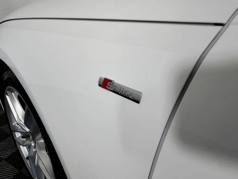 Used 2022 Audi A4 2.0T Premium Plus AWD/4WD image 27