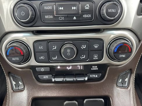 Used 2017 Chevrolet Tahoe LT w/ LT Signature Package image 22