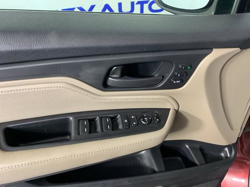 Used 2018 Honda Odyssey Touring image 13