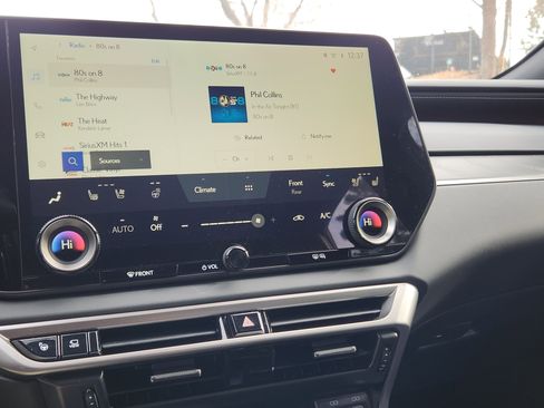 Certified 2025 Lexus RX 350 image 10