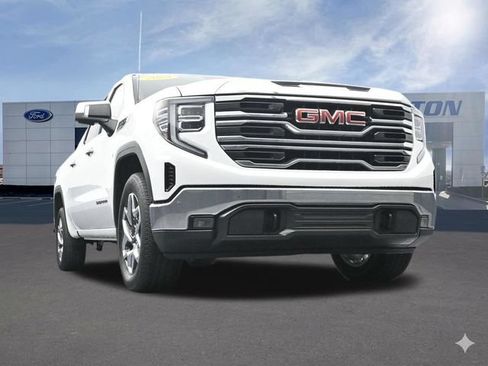 Used 2023 GMC Sierra 1500 SLT w/ SLT Convenience Package AWD/4WD image 56