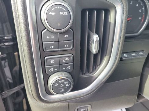 Used 2020 Chevrolet Silverado 1500 High Country w/ Technology Package AWD/4WD image 38