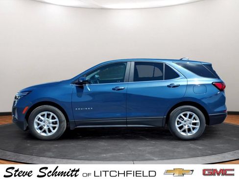 Certified 2024 Chevrolet Equinox LT w/ LPO, Floor Liner Package FWD image 2