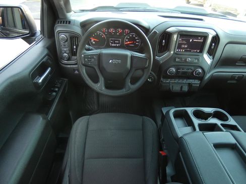 Used 2023 Chevrolet Silverado 1500 Custom Trail Boss AWD/4WD image 14
