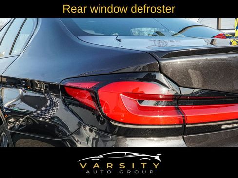 Used 2021 BMW 530i w/ M Sport Package image 27