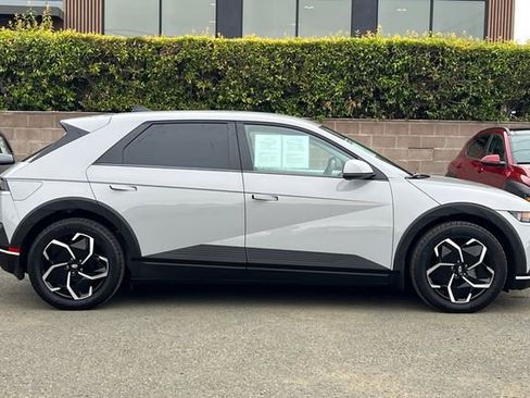 Certified 2024 Hyundai Ioniq 5 SEL image 3