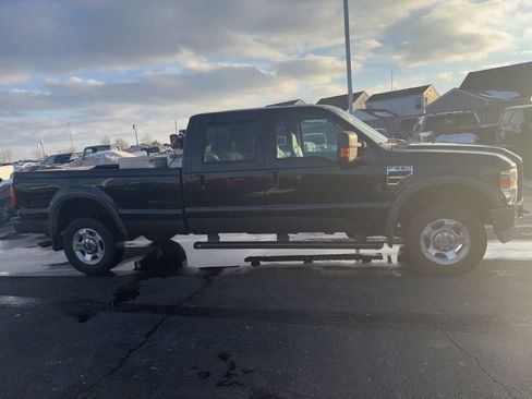 Used 2010 Ford F250 XLT image 6