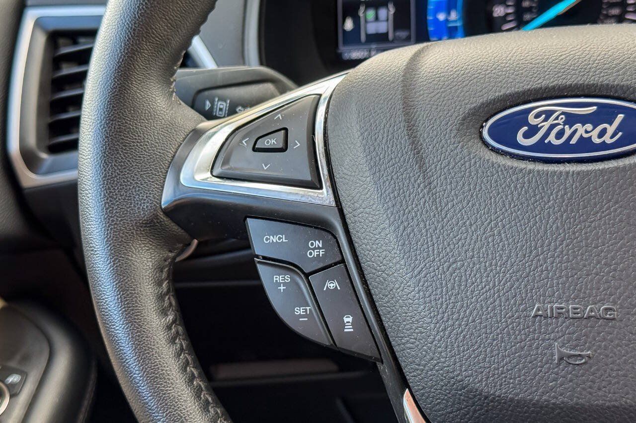 Used 2024 Ford Edge SEL w/ Convenience Package AWD/4WD image 28