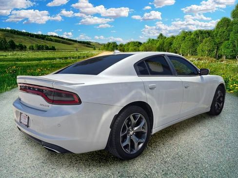 Used 2015 Dodge Charger SXT w/ Plus Group RWD image 2