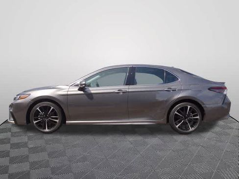 Used 2024 Toyota Camry XSE FWD image 2