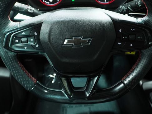 Used 2025 Chevrolet Trax RS w/ Driver Confidence Package FWD image 15