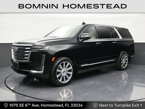 Used 2022 Cadillac Escalade ESV Premium Luxury Platinum w/ Heavy-Duty Trailer Package AWD/4WD image 1