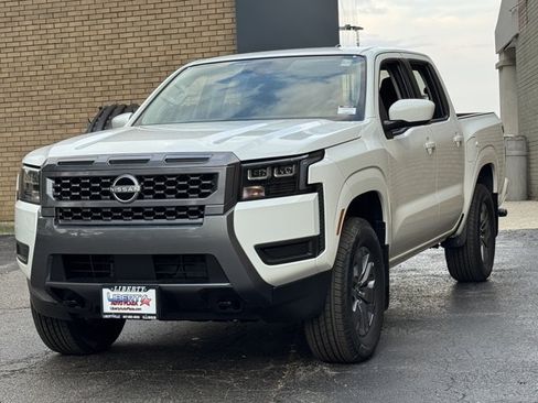 New 2026 Nissan Frontier SV w/ All-Weather Content Package AWD/4WD image 28