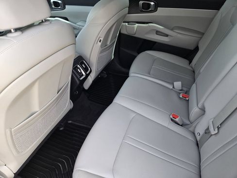 New 2025 Kia Sorento S w/ Panoramic Sunroof Package FWD image 23
