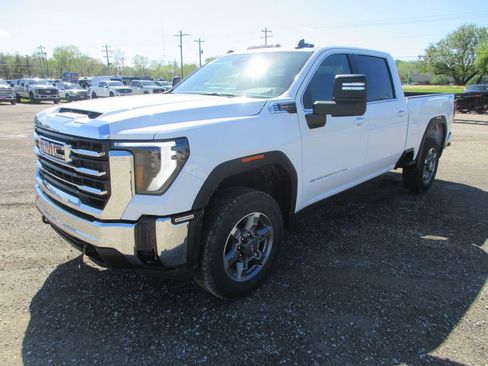 New 2026 GMC Sierra 2500 SLE w/ SLE Value Package; image 10