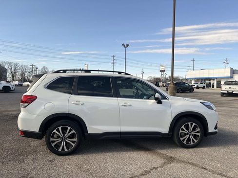 Used 2024 Subaru Forester Limited image 8