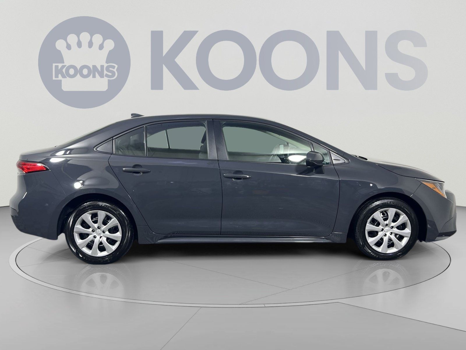 Used 2025 Toyota Corolla LE FWD image 8
