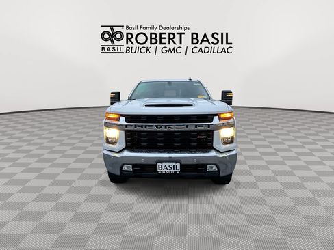 Used 2020 Chevrolet Silverado 2500 LT w/ All Star Edition AWD/4WD image 3