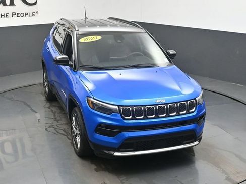 Used 2023 Jeep Compass Limited w/ Elite Group AWD/4WD image 46