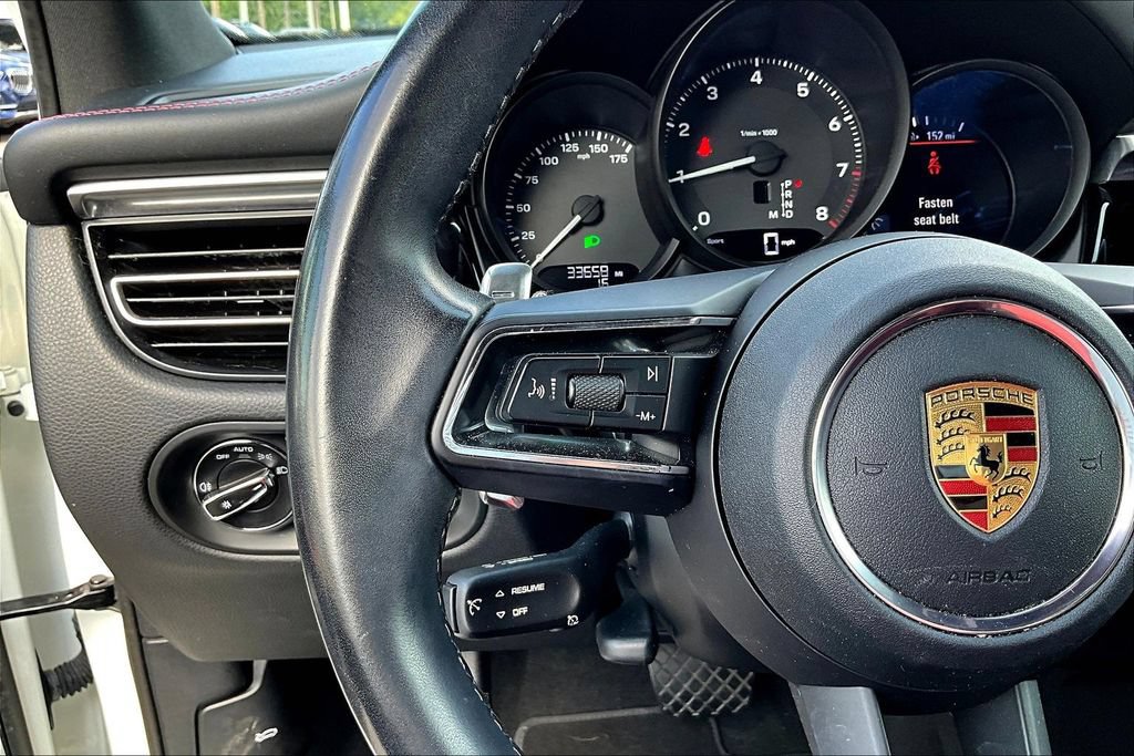 Used 2022 Porsche Macan AWD/4WD image 11