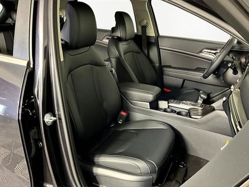 New 2026 Kia Sportage EX image 12