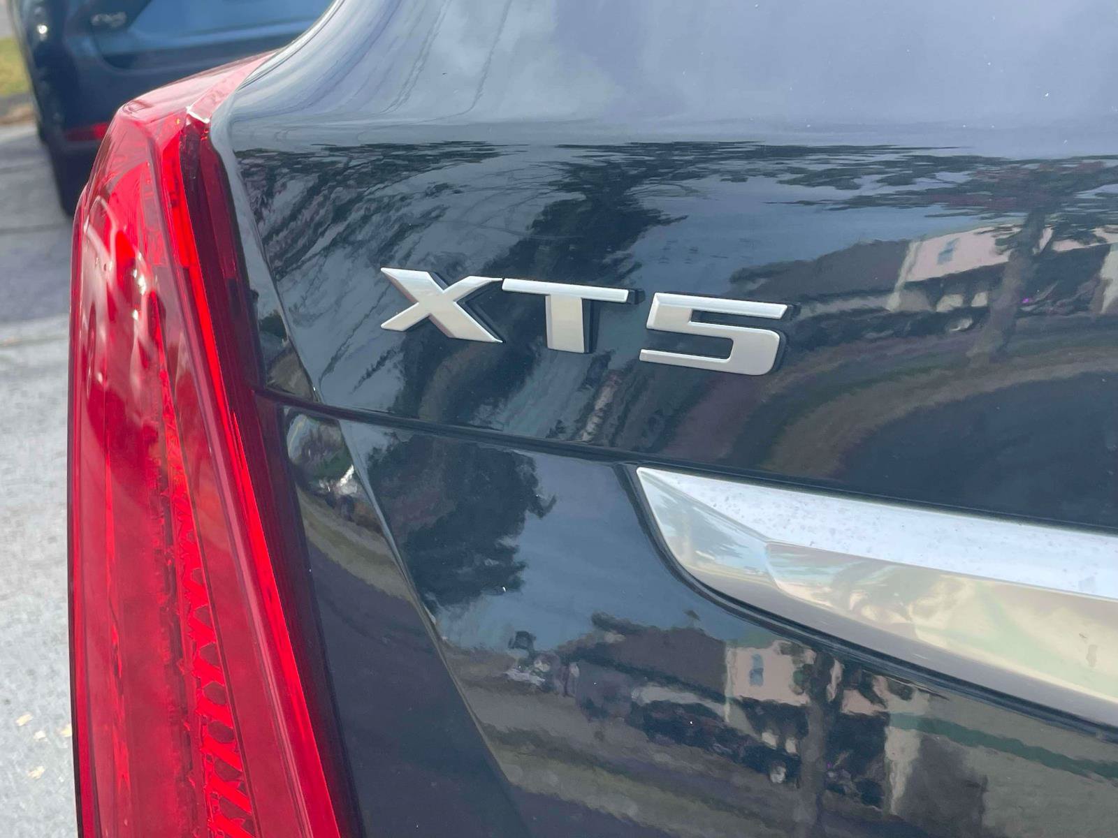 Used 2019 Cadillac XT5 Luxury FWD image 8