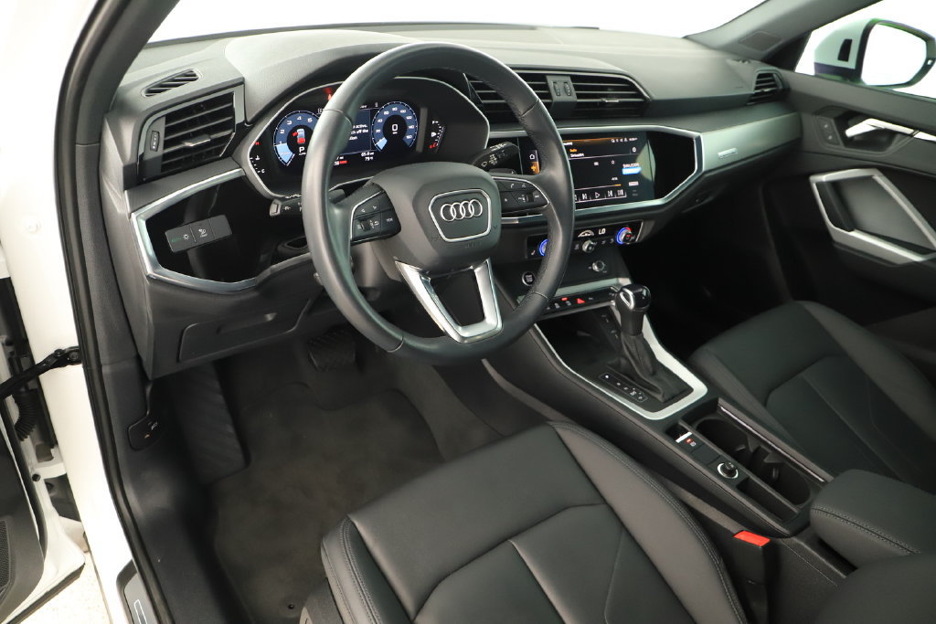Certified 2024 Audi Q3 2.0T Premium w/ Convenience Package AWD/4WD image 15