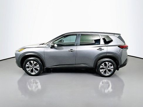 Used 2022 Nissan Rogue SV image 4