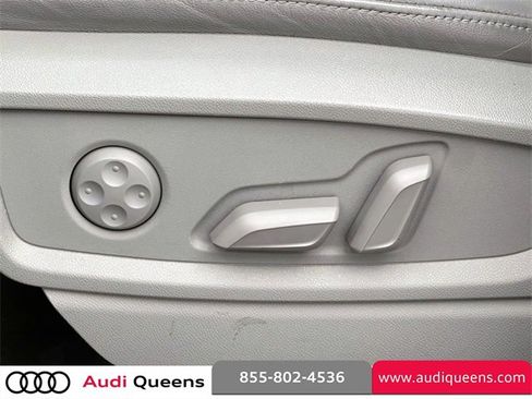Certified 2022 Audi Q5 2.0T Premium w/ Convenience Package image 12