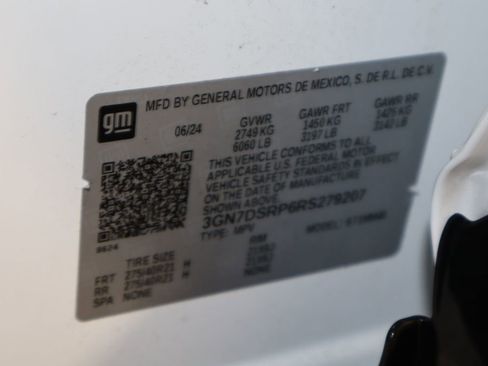 Used 2024 Chevrolet Equinox EV RS w/ LPO, All-Weather Mat Package image 46