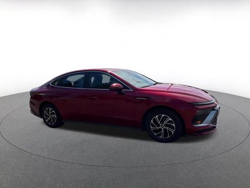 Used 2026 Hyundai Sonata Blue FWD image 2