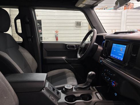 Used 2023 Ford Bronco 4-Door image 27