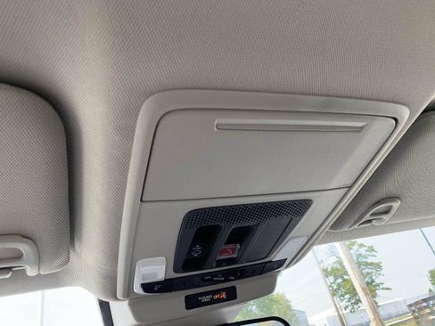 Certified 2024 Honda Accord EX image 26