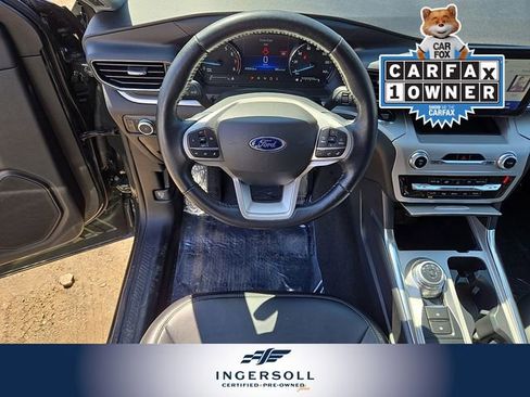 Used 2022 Ford Explorer XLT w/ Equipment Group 202A image 3