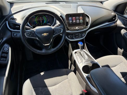 Used 2017 Chevrolet Volt LT w/ Comfort Package FWD image 15