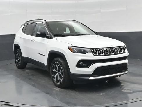 Used 2025 Jeep Compass Limited AWD/4WD image 1