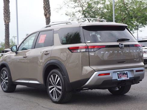 Certified 2024 Nissan Pathfinder Platinum w/ Cargo Package AWD/4WD image 3