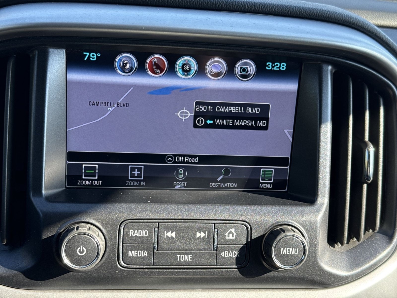 Used 2018 Chevrolet Colorado LT w/ LT Convenience Package RWD image 21