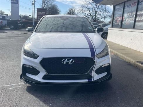 Used 2019 Hyundai Elantra GT N Line image 2